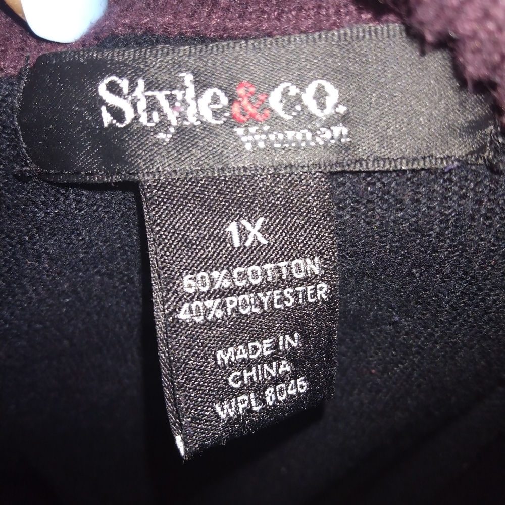 Sweater - Picture 3 of 3